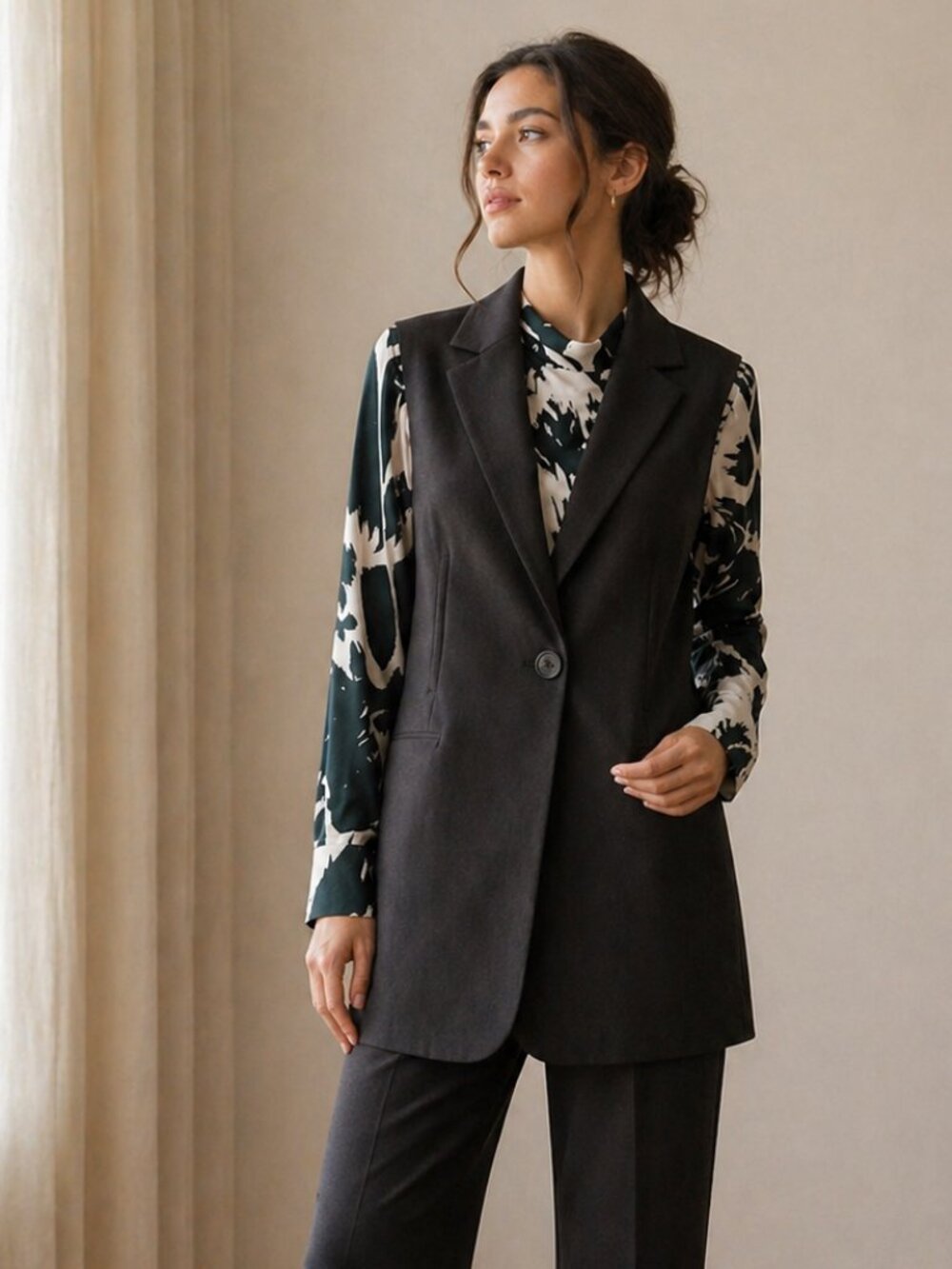 Protagonist women sleeveless wool blend blazer vest size 4